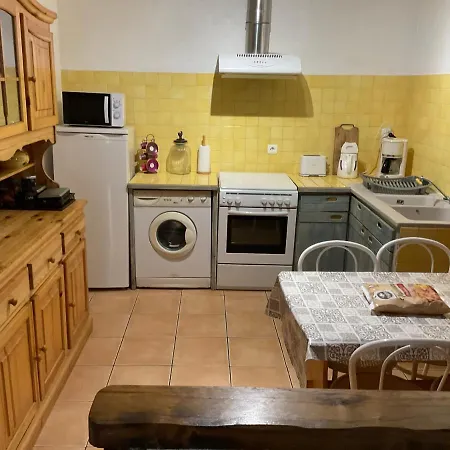 Апартаменты La Maison Des Cressonnieres